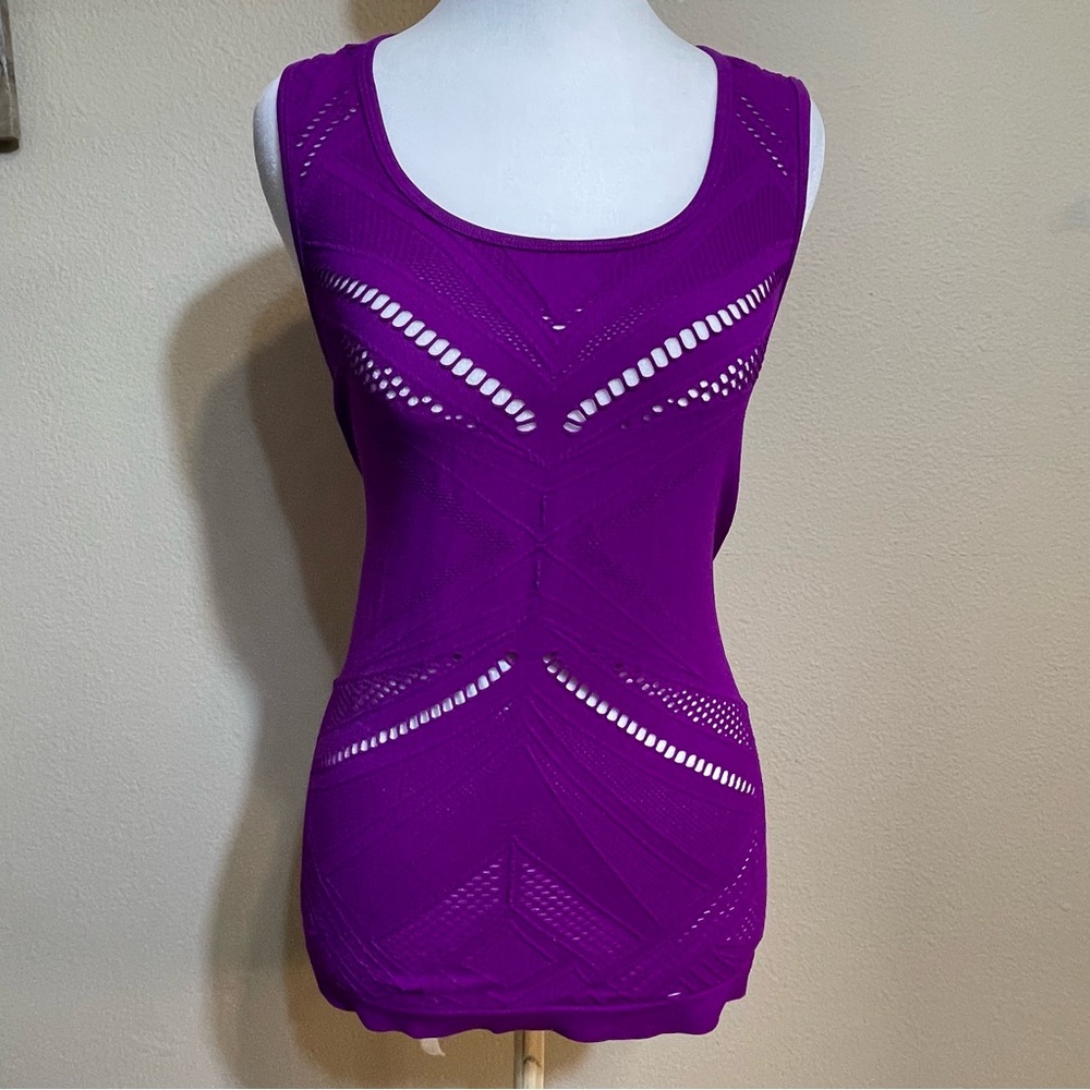 Purple Sleeveless stretch Cutout Workout Women's Top XS/S